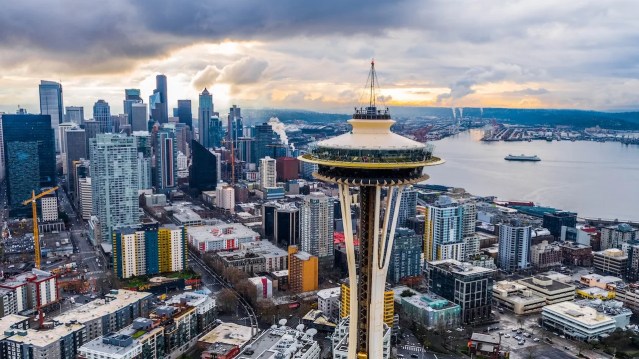 A guide to moving to Seattle for college students and recent graduates
