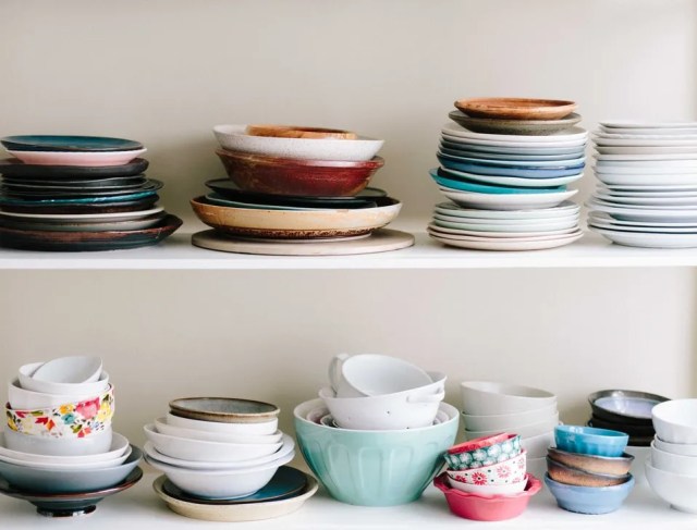 Guide to packing dishes when moving