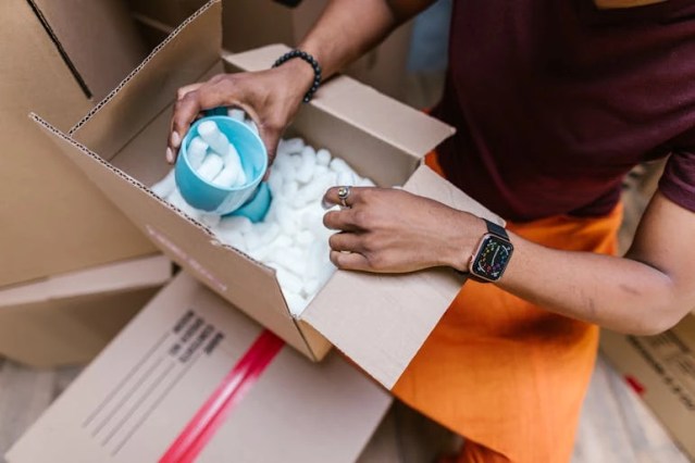 How Can Full-service Movers in Lynnwood Help You Relocate?