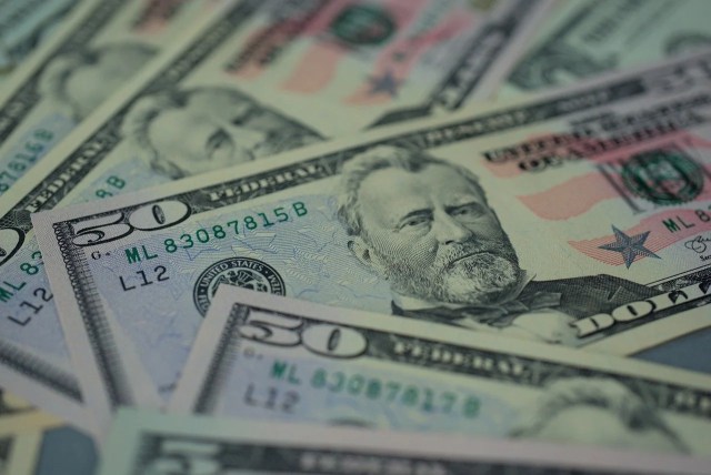 How much does it cost to rent a storage unit?