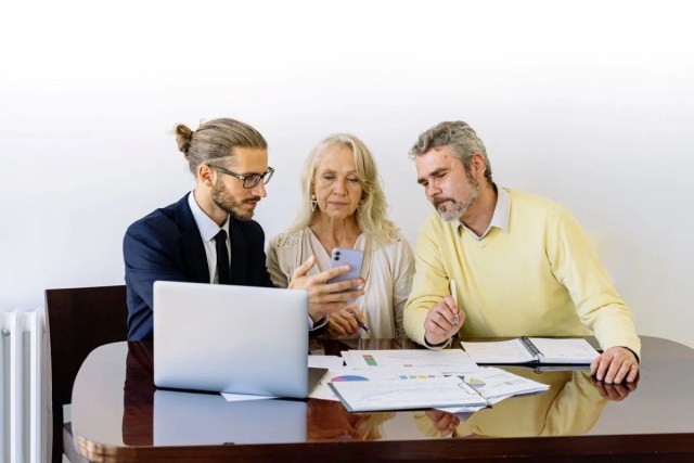 How to check your moving company&#8217;s credibility