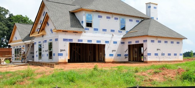How to store items during a home renovation in Lynnwood