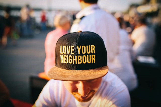 Meeting your new Seattle neighbors: Tips for building connections