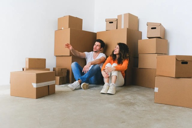 Packing tips for young couples