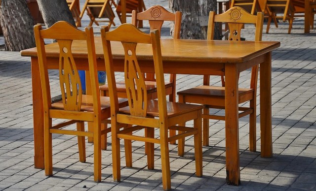 Protecting Wooden Items During Transport &#8211; How to Do It