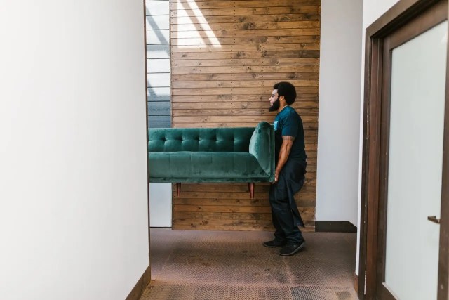 Tips for moving without damaging your home