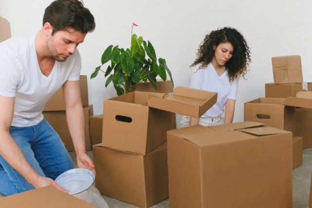Top 10 reasons why people decide to move