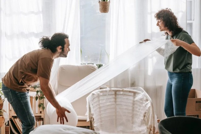 Top reasons to get professional packing services