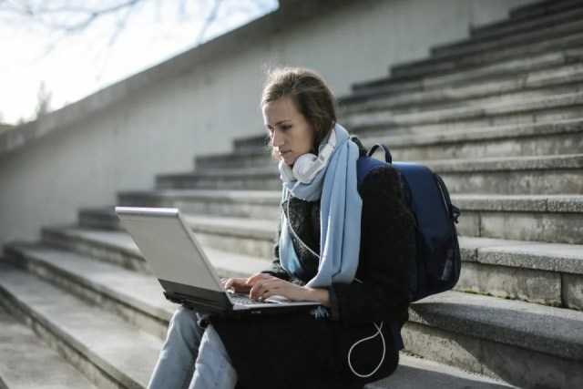 Useful tips for moving after college