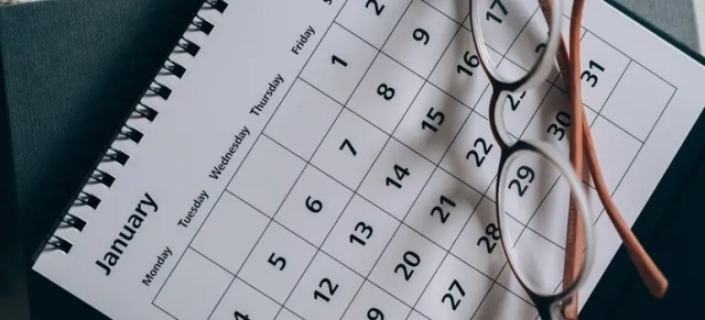 When is the best time to search for movers?